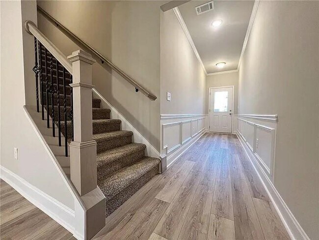 Foto del edificio - 1297 Fern Ridge Ct