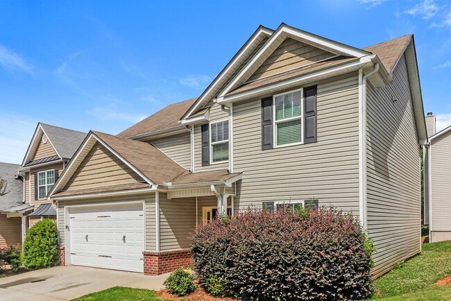 Building Photo - 66 Crescent Woode Way
