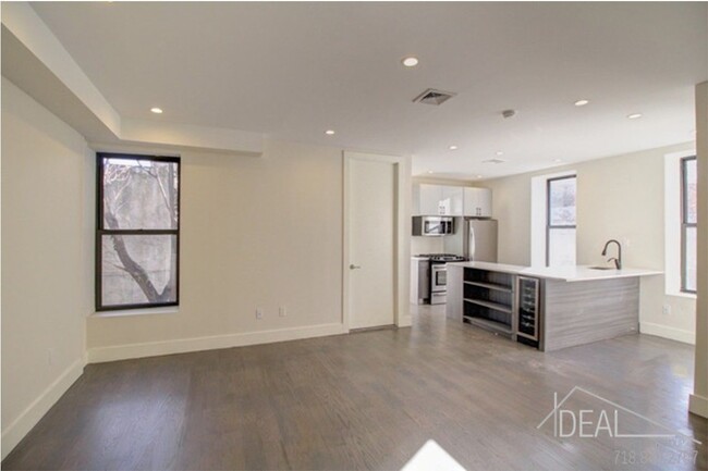 Building Photo - 128 Lefferts Ave