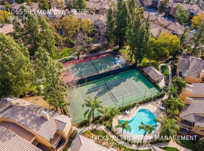 Foto del edificio - 10655 Lemon Ave