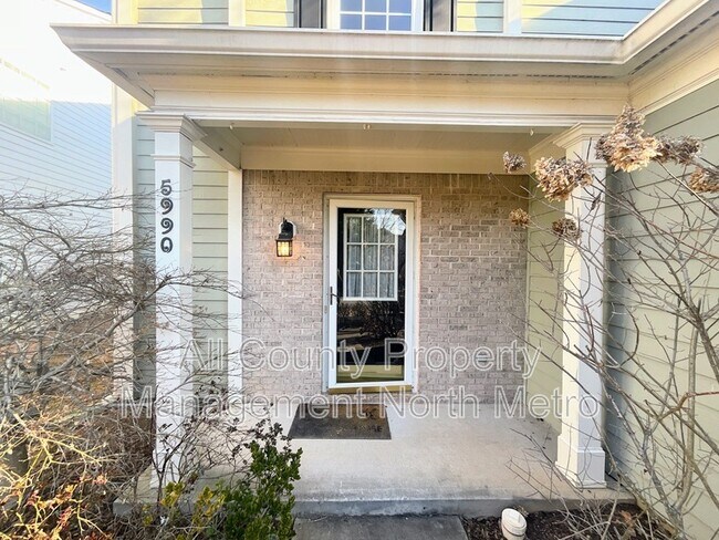 Foto del edificio - 5990 Barrington Ln