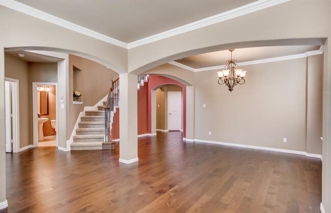 Building Photo - 5637 Belton Ln