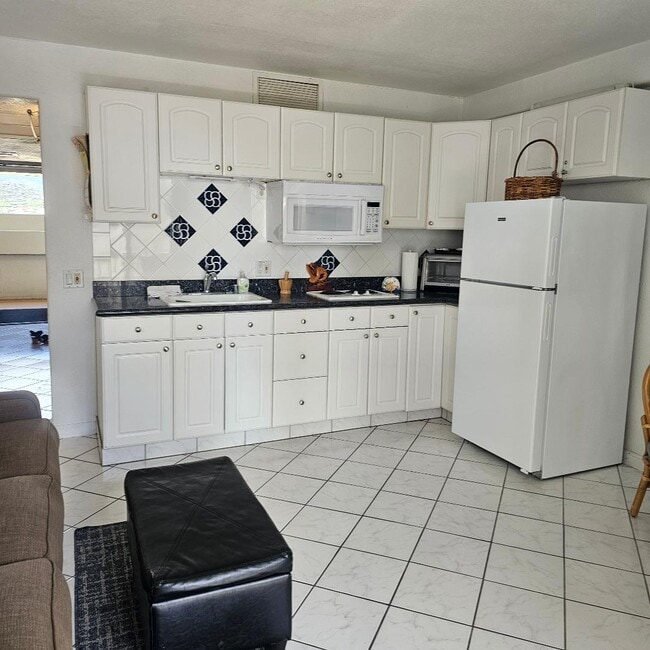 Photo - 2440 Kuhio Ave. Townhome