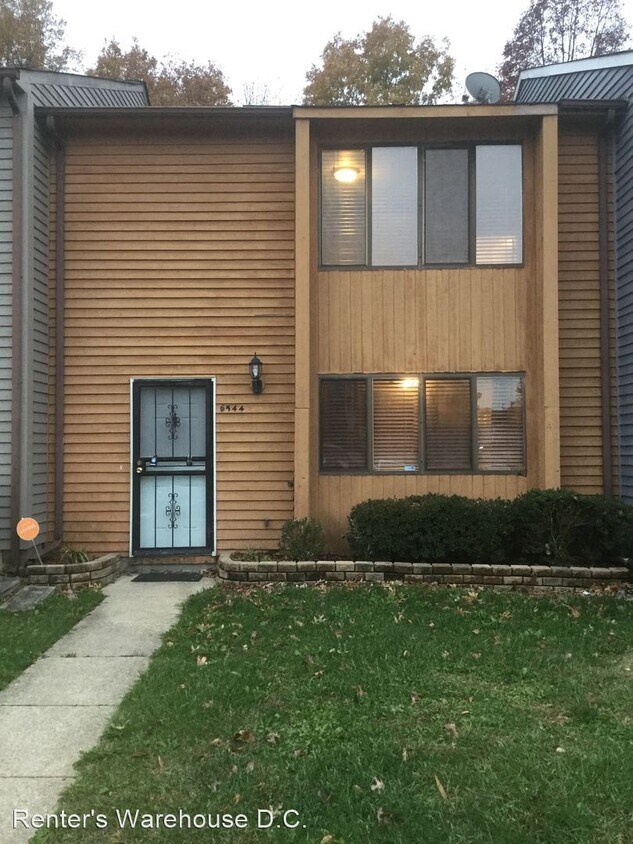 Foto principal - 3 br, 1.5 bath House - 6544 Buckland Ct