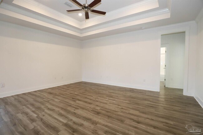 Building Photo - 2110 Cambridge Park Dr