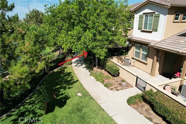 Building Photo - 26049 Iris Ave