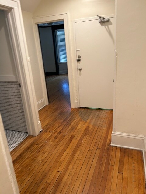 Entrance - 1920 Emerson Ave S