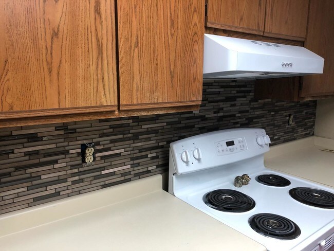 madtownpads.com - 23 N Hancock St