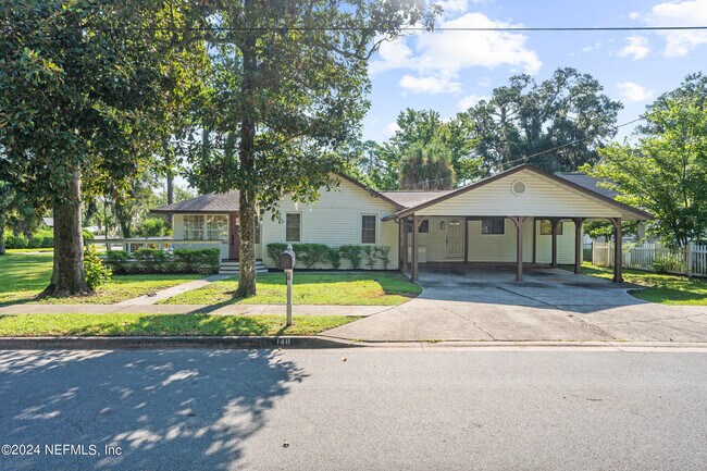 Building Photo - 148 Campbell Ave