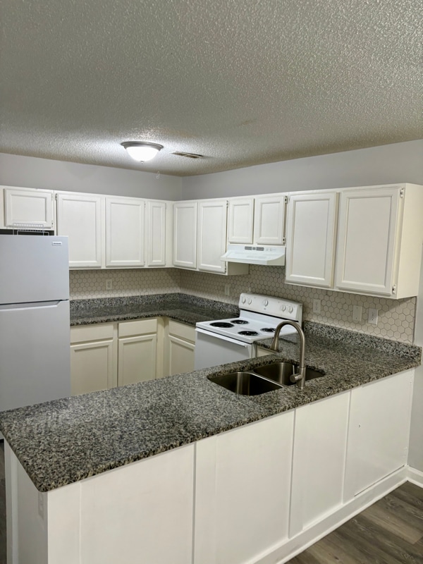 Photo - 2630 Hitchcock Dr Townhome