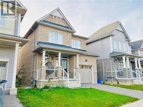 Building Photo - 13 Honey Comb Tr