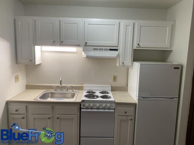 Foto del edificio - 1914 Division St