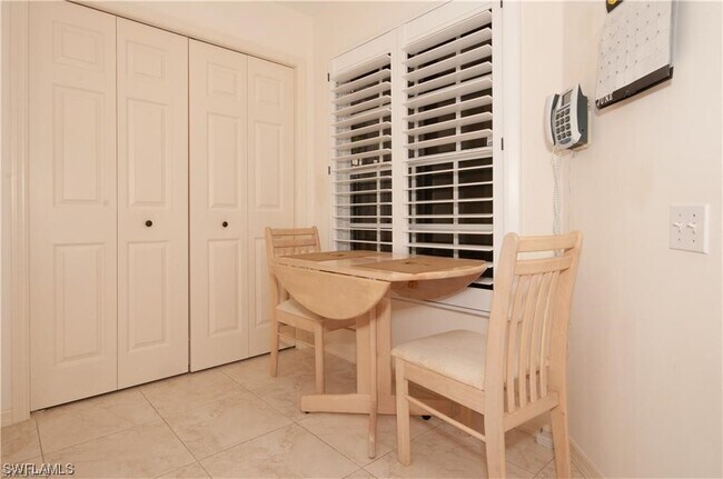 Foto del edificio - 13640 Worthington Way