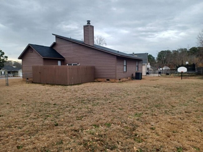 Building Photo - 7129 San Juan Dr