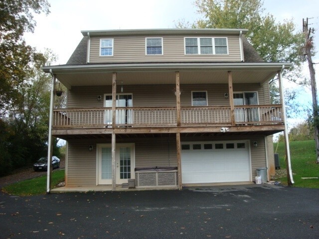 Building Photo - 10089 Spotswood Trail