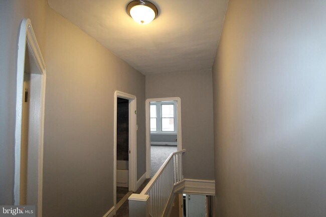 Foto del edificio - 3237 N Newkirk St