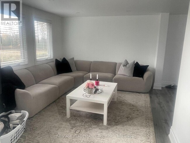 Photo du bâtiment - 14726 Caledon King Townline S