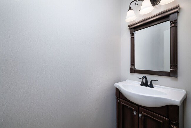 Foto del edificio - 1 Ground Brier Ct