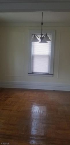 Building Photo - 47 N Fullerton Ave