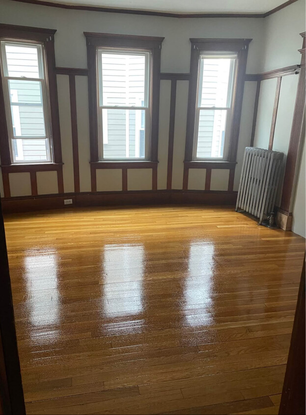 Foto principal - 18 Spaulding St