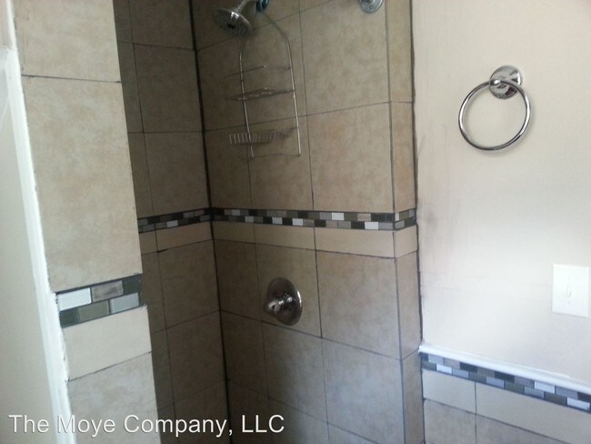 Foto del edificio - 229 Tryon St