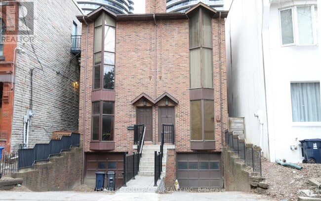 Building Photo - 30 A McGill St