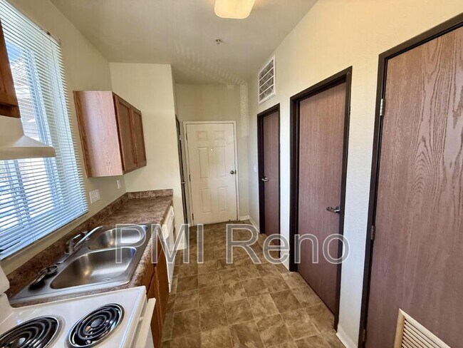 Foto del edificio - 1600 I St