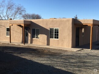 Building Photo - 2266 Rumbo Al Sur