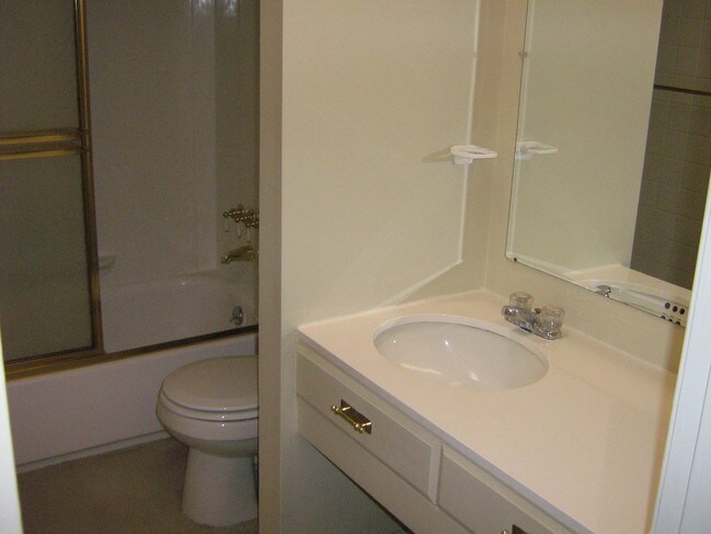 Foto del edificio - 20 Easthampton Rd