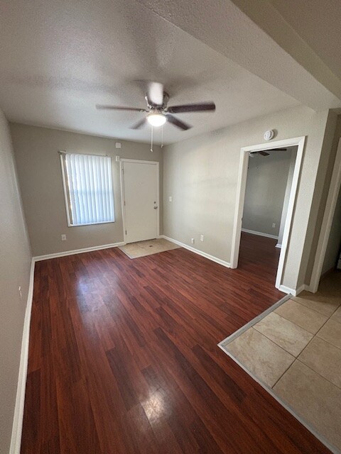 Foto del edificio - 2567 Foothill Blvd
