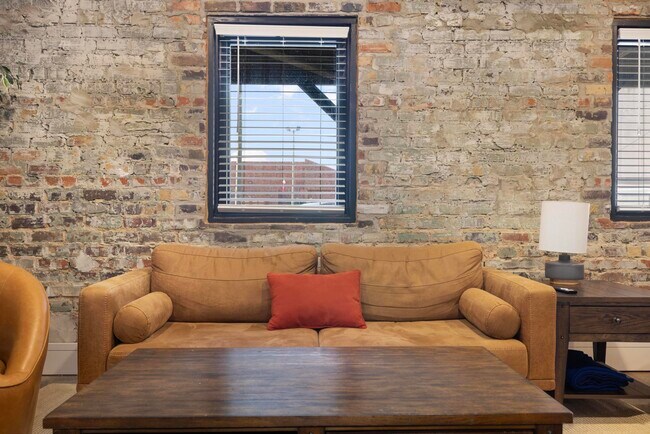 Foto del edificio - 18 Bank St