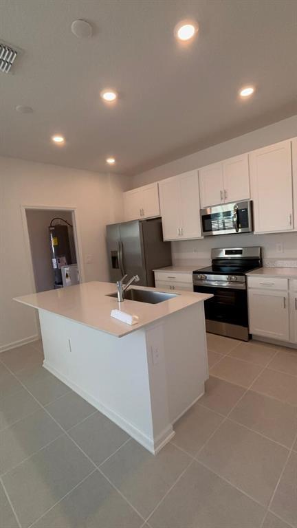 Foto del edificio - 1857 Fulfillment Dr