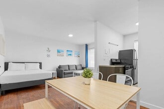 Building Photo - 7340 Harding Ave