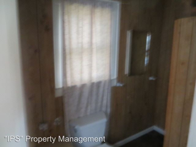 Building Photo - 1167 N Trinity Ave