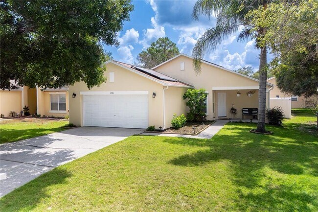 Foto del edificio - 1321 Whitewood Way