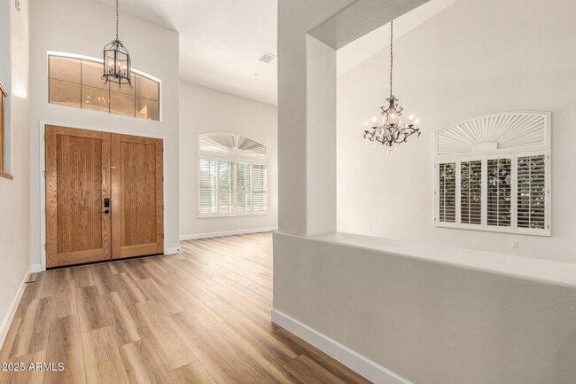 Foto del edificio - 7446 E Journey Ln