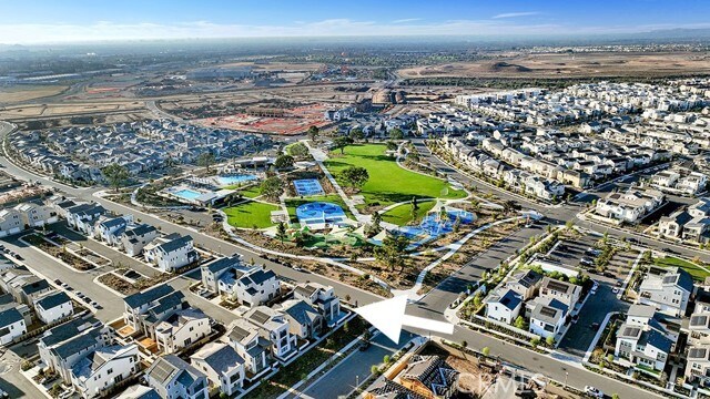 Foto del edificio - 401 Junco