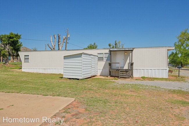 Building Photo - 2 br, 1 bath House - 2212 E Pleasantview L...
