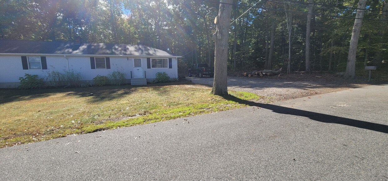 503 Hancock St Unit 503, Tiverton, RI 02878 Apartments in Tiverton