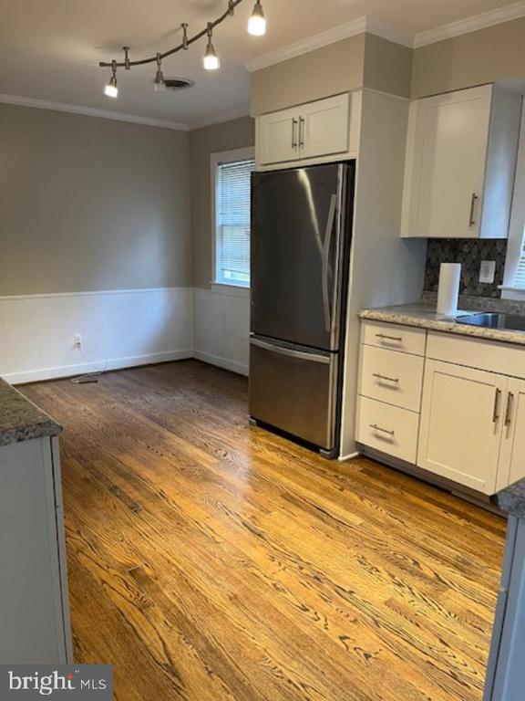 Building Photo - 7032 Token Valley Rd