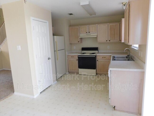 Foto del edificio - 3401 Cherry Rd