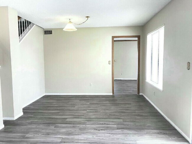Foto del edificio - 3209 Ventana Hills Dr
