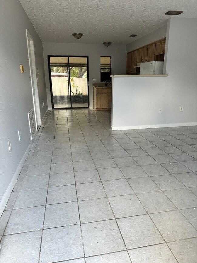 Building Photo - 3454 Horseshoe Ln