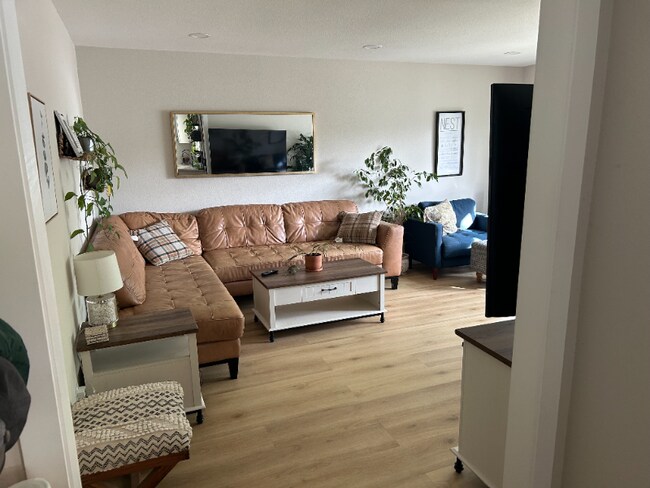 Foto del edificio - 4668 Springwood Way