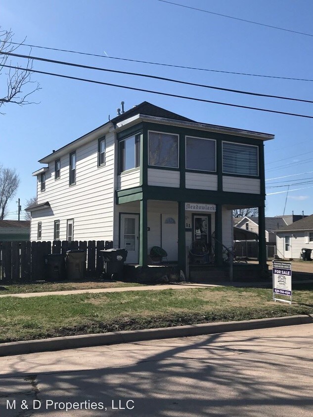 Foto principal - 411 N Clay St