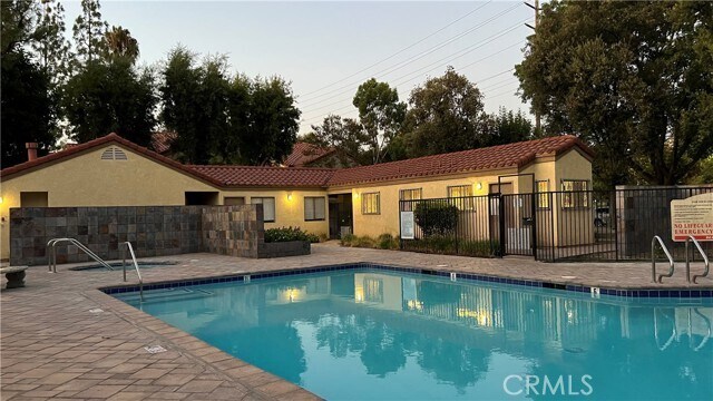 Foto principal - 1140 W Blaine St
