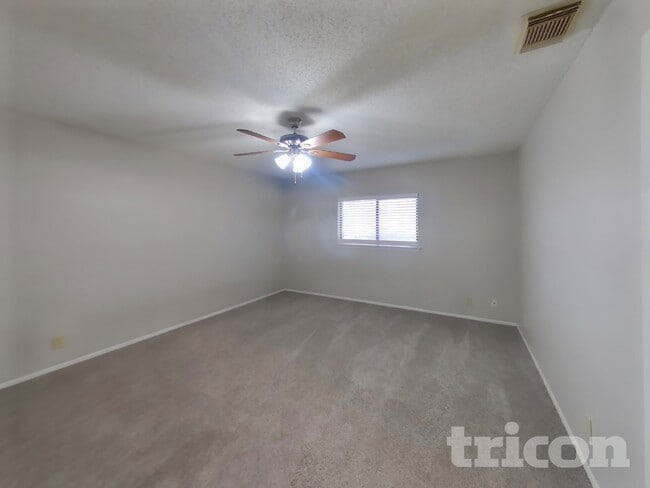 Foto del edificio - 8011 Talkenhorn