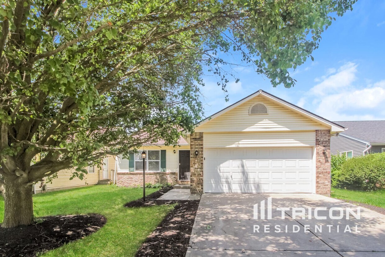 Foto principal - 4020 Waterfield Drive Indianapolis IN