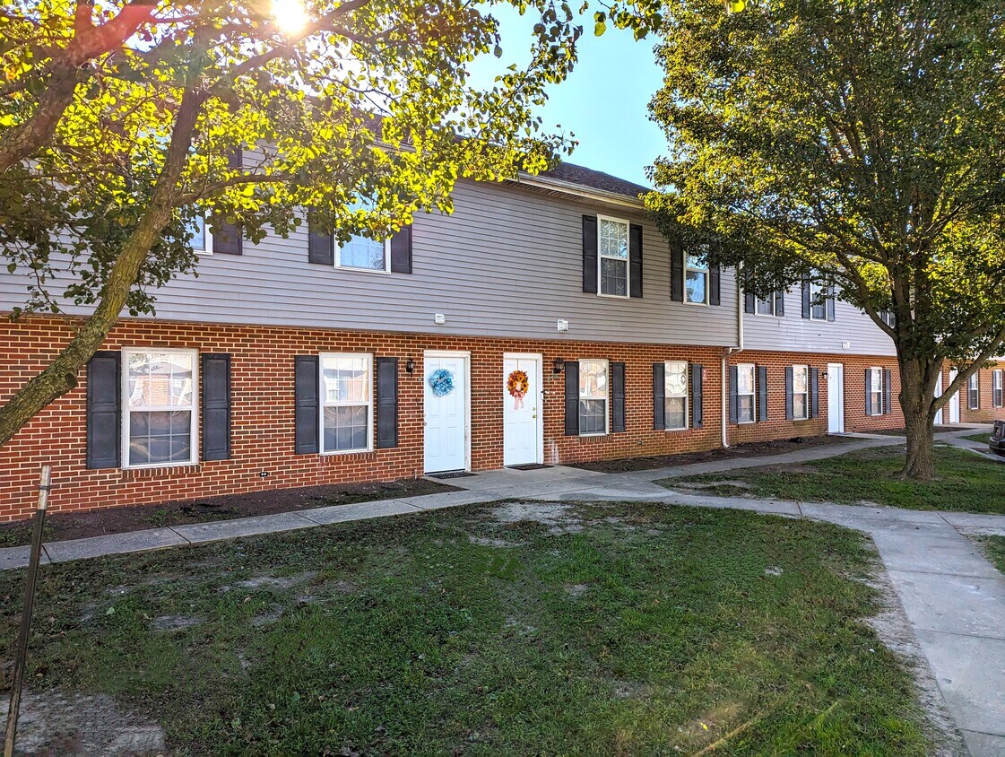 Primary Photo - 30523 Hickory Ln