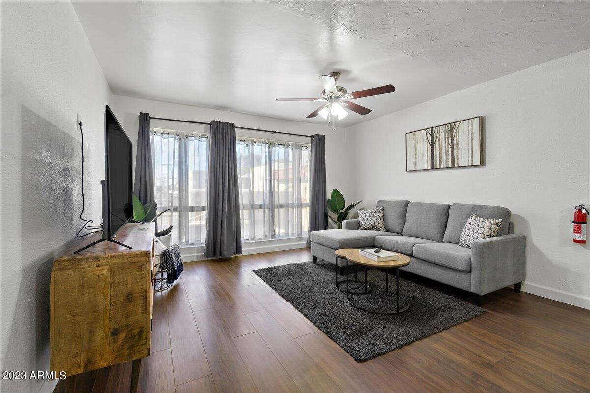 1701 W Tuckey Ln Unit 216, Phoenix, AZ 85015 Room for Rent in Phoenix